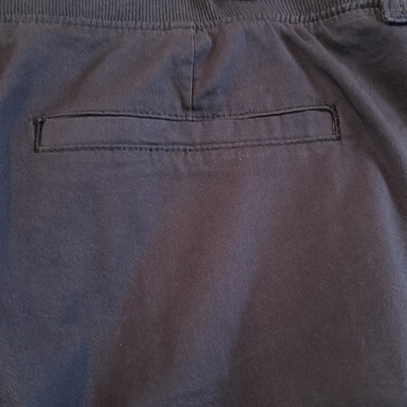 Capri pants - Picture 6 of 6